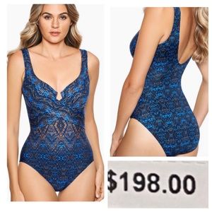 NWT! 2023 Miraclesuit Thebes Criss Cross Escape One Piece Swimsuit